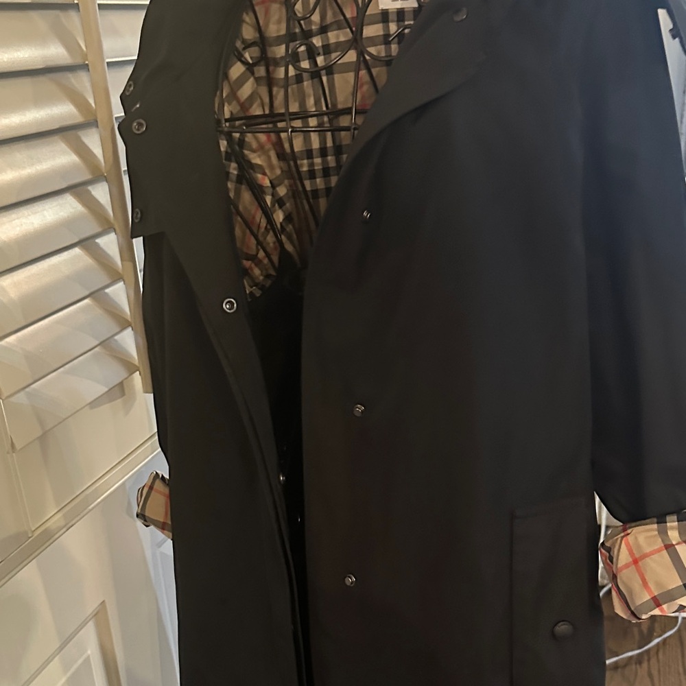 Burberry Black Trench Coat - Picture 5 of 9